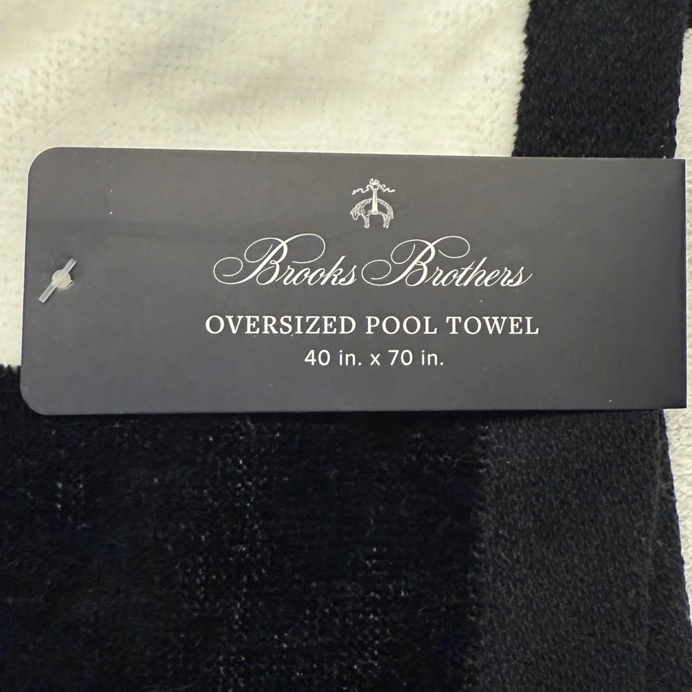 Brooks Brothers Black White Cabana Striped 40x70” Oversized Pool Beach Towel New